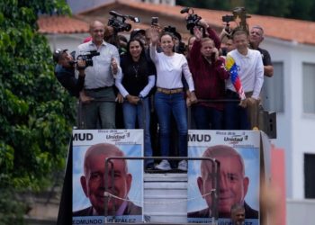 Líderes opositores venezolanos ganan el máximo galardón de la EU para derechos humanos