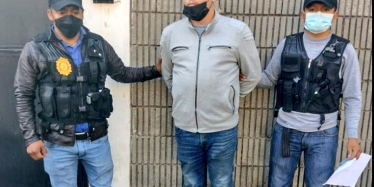 Ligan a proceso penal a Carlos Rodrigo Martí­nez