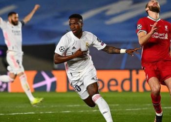 Liverpool busca remontar en Anfield