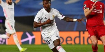 Liverpool busca remontar en Anfield