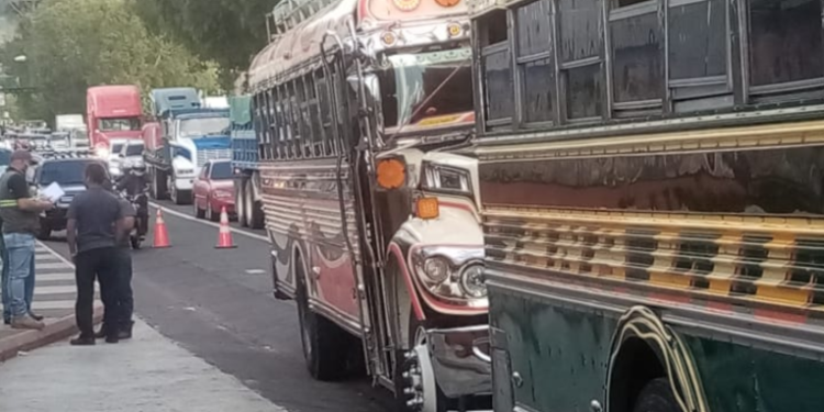 Llaman a denunciar alzas al pasaje del transporte de pasajeros