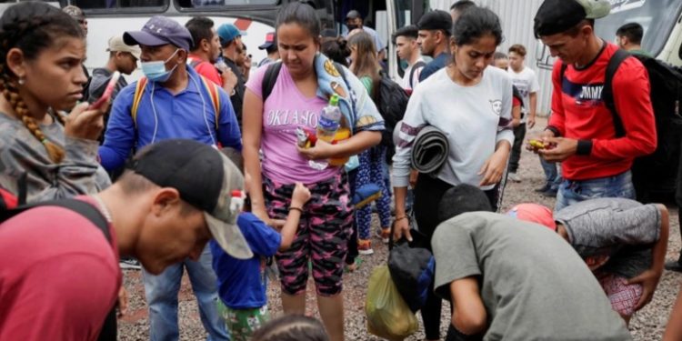 Llegada de venezolanos provoca crisis migratoria sin precedentes en Honduras