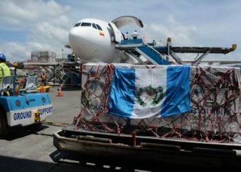 Llegan a Guatemala 700.000 dosis del segundo componente de la vacuna rusa Sputnik V
