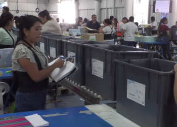 Llegan las cajas electorales a 5 departamentos: ¡Preparados para las elecciones del domingo!