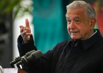 Lleva poco tiempo y lo han estado hostigando: López Obrador se solidariza con Pedro Castillo