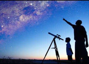 Lluvias de meteoros, una superluna y dos eclipses solares: estos son los fenómenos cósmicos que no se puede perder en 2022