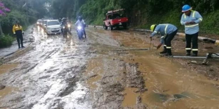 Lluvias dejan 15 municipios en alerta por vulnerabilidad a deslizamientos