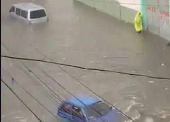 Lluvias torrenciales en Ciudad de Guatemala: calles inundadas y cortes de electricidad