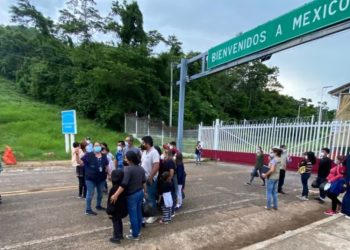 Localizan a 407 migrantes abandonados por coyotes, informa Instituto Nacional de Migración de México