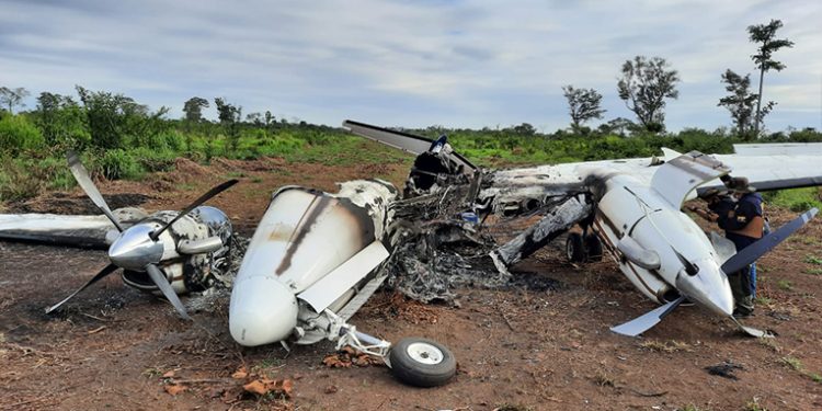 Localizan posibles narco avionetas en Petén