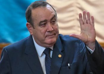 Londres sanciona a Alejandro Giammattei y a Consuelo Porras