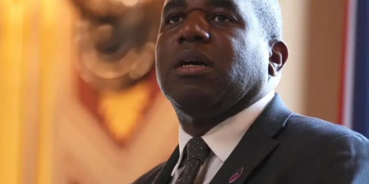 Londres suspende negociaciones comerciales con Israel