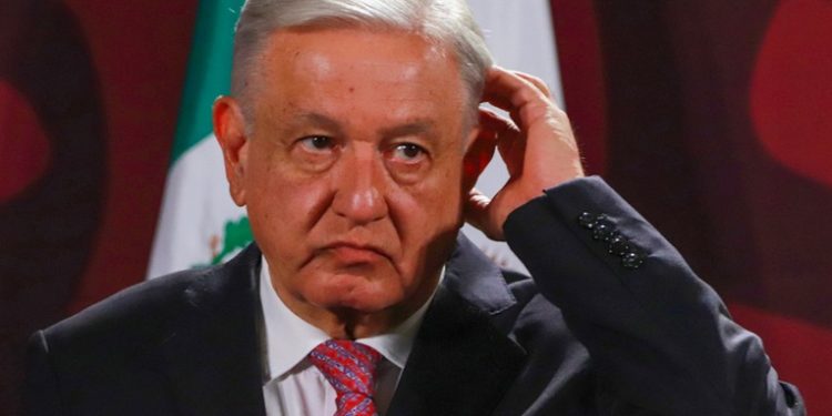 López Obrador celebra que 18 congresos locales dieron luz verde a la reforma judicial