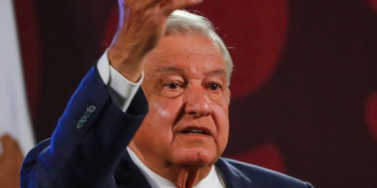 López Obrador niega pactos y presiones para aprobar la reforma judicial en el Senado