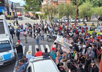 Los 48 cantones anuncian nuevas medidas de protesta