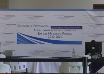 Los 5 aspirantes a fiscal general se defienden de señalamientos ante comisión de postulación