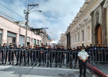 Los alrededores del congreso fueron cerrados por sesión solemne en horas de la mañana