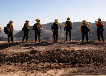 Los Ángeles bajo nueva advertencia de 'situación peligrosa'