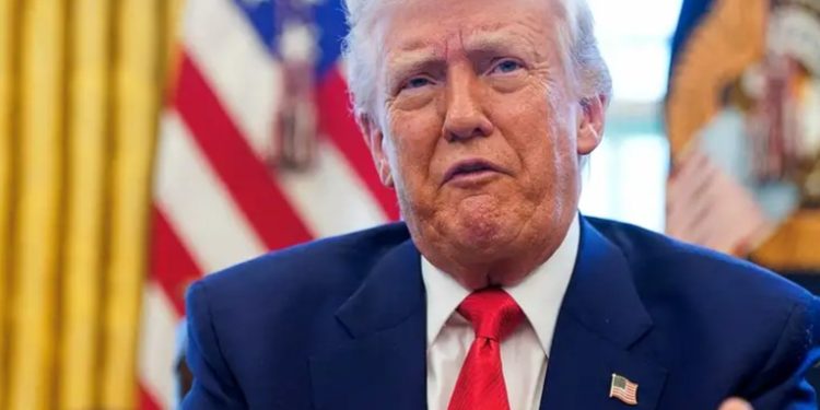 Los aranceles de Trump impuestos a China ascienden al 145 %