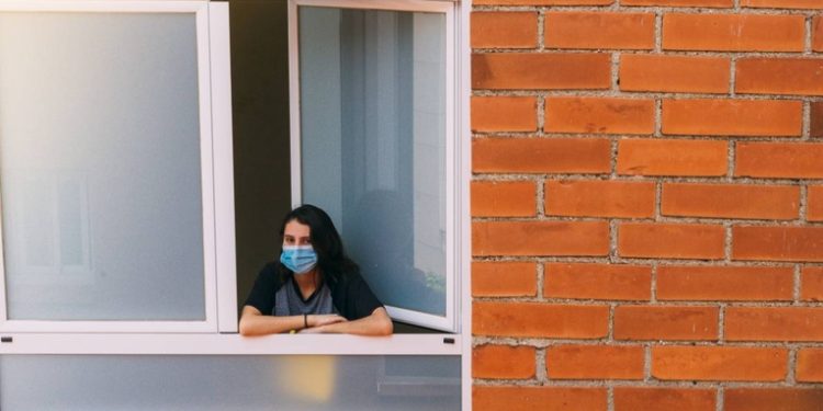 Los confinamientos tienen un efecto escaso o nulo en la mortalidad por covid-19, según un nuevo estudio masivo Publicado: