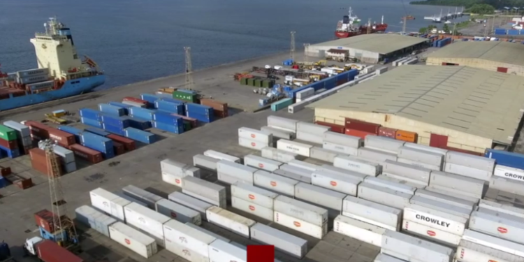 Los trámites aduaneros y portuarios serán totalmente digitales, afirman autoridades de la SAT