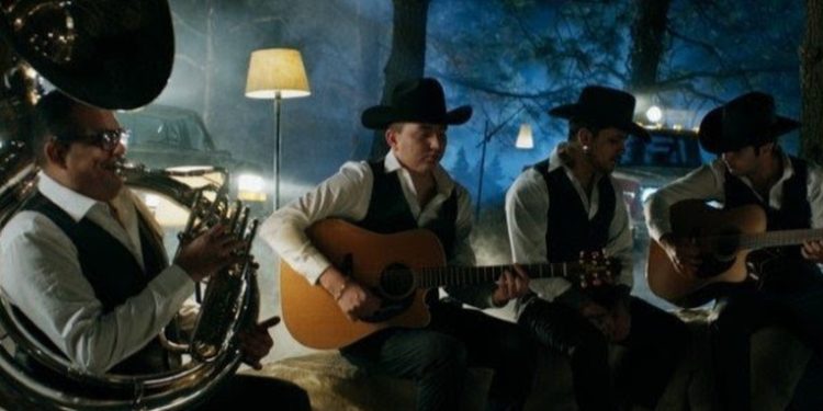 LOS PLEBES DEL RANCHO DE ARIEL CAMACHO Y CHRISTIAN NODAL