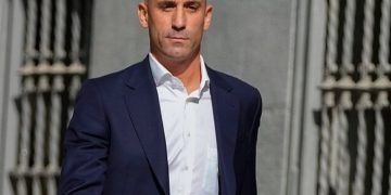 Luis Rubiales fue detenido al llegar a España