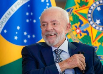 Lula arremete contra la herencia de Bolsonaro en su balance de Gobierno