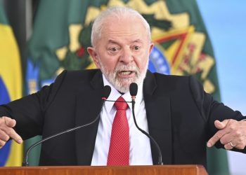 Lula da Silva critica la libertad condicional a Dani Alves