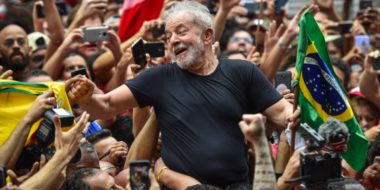 Lula hace historia al asumir su tercer mandato en Brasil