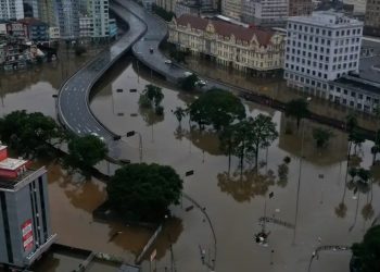 Lula suspende visita a Chile por inundaciones en Brasil