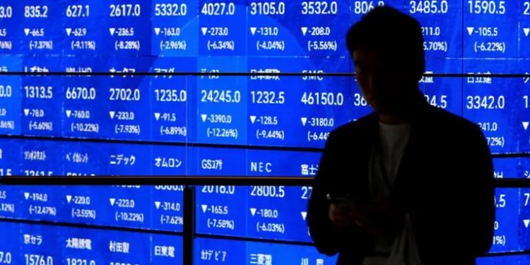 Lunes negro en las bolsas por temor a una recesión global