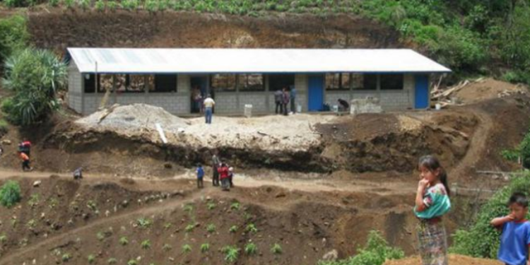 Más de 1,000 Centros Educativos se vieron afectados luego de las tormentas Eta e Iota