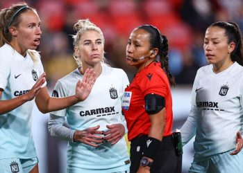 Más de 100 jugadoras piden a la FIFA que rompa un acuerdo con un patrocinador saudí del Mundial 2027