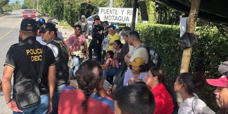 Más de 25 mil migrantes irregulares son deportados de Guatemala durante el 2024