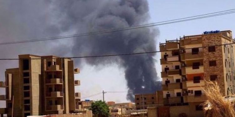 Más de 40 muertos y decenas de heridos por un ataque aéreo contra un mercado en Sudán