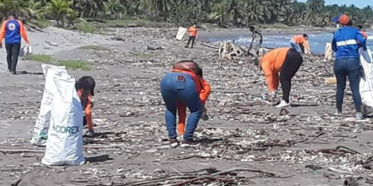 Más de 65.8 toneladas de desechos sólidos se recolectaron en playas de Guatemala