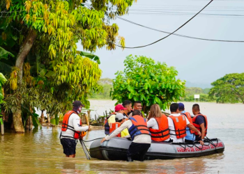 Más de 86.000 afectados tras inundaciones que azotan Ecuador