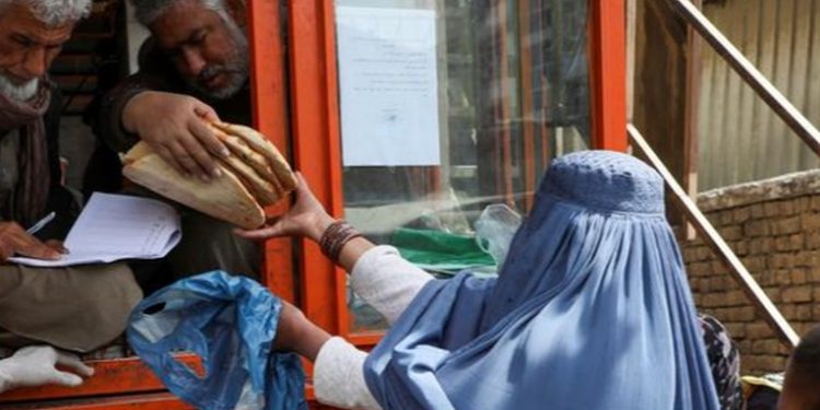 Más de la mitad de la población afgana afrontará una grave crisis alimentaria