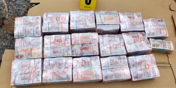 Más de Q3 mil 419 millones quitados al narcotráfico