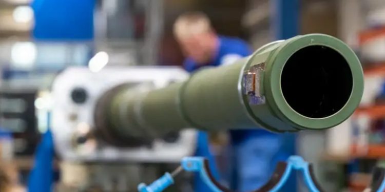 Más gasto militar en el mundo, México lo impulsa en América