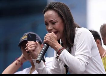 Machado alerta de 'escalada cruel y represiva' en Venezuela