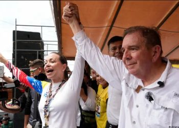 Machado denuncia el sabotaje de sus vehículos en Venezuela