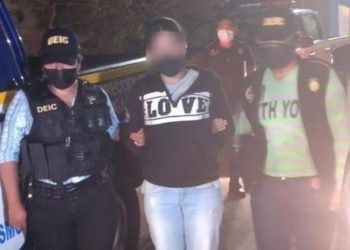 Madre que abusaba fí­sicamente a sus hijas es capturada