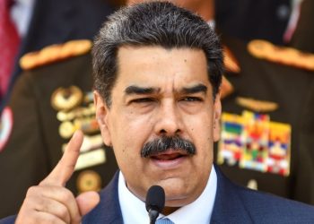 Maduro acusa a EE.UU. y a expresidentes colombianos de intentar dañar la democracia venezolana