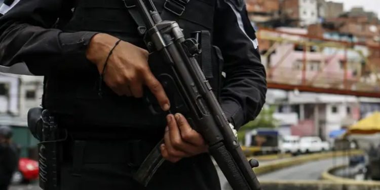 Maduro anuncia captura de siete 'mercenarios', dos de EE.UU.