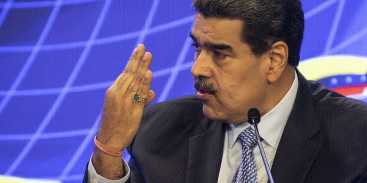 Maduro denuncia bases militares secretas de EE.UU. en país de Suramérica