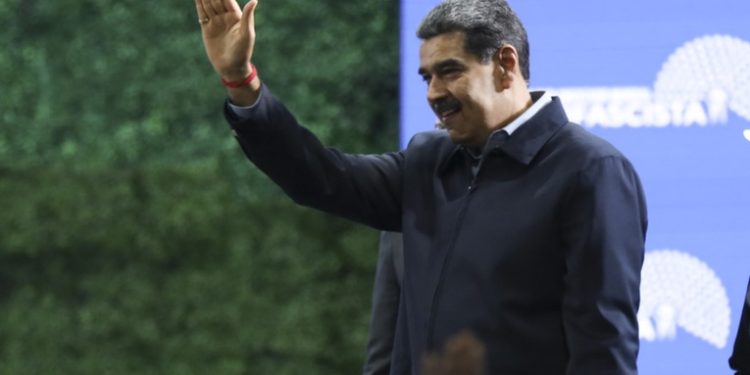 Maduro dice que Lula anotó un punto a favor al abstenerse de opinar sobre Venezuela