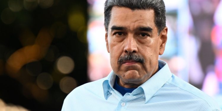 Maduro reacciona a las declaraciones de Sheinbaum sobre las sanciones y bloqueos