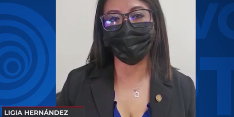 Maestros con denuncias de acoso sexual continúan laborando